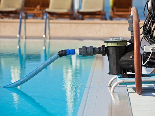 svuotare-piscine-spa-centri-termali-milano